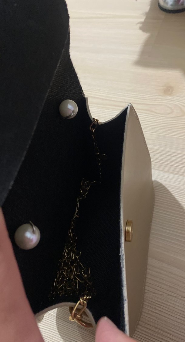 Boncuklu Kulplu Bej Deri Kadın Çanta - Görsel 4