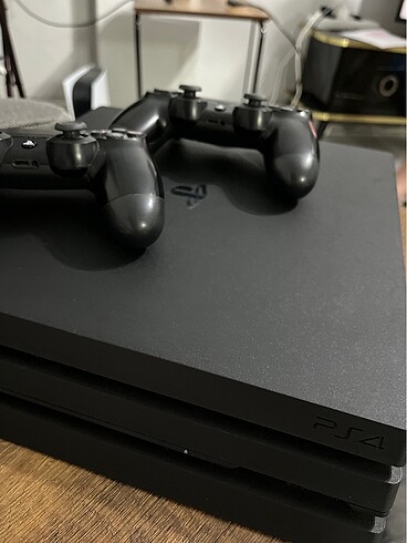 Beden Renk Ps4 pro 1 Tb