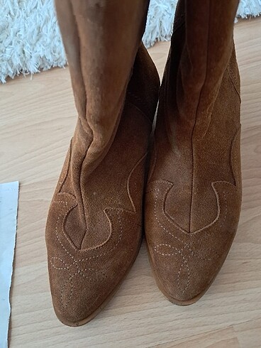 Elle Elle camel renk bot