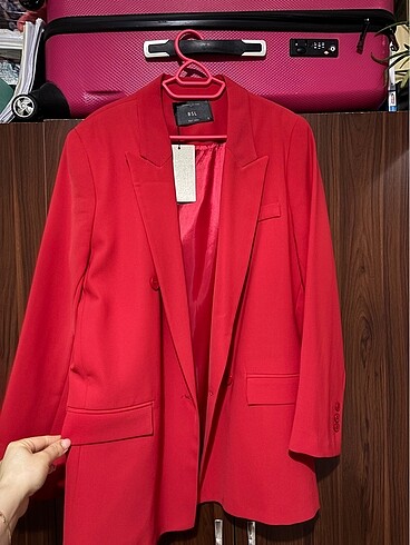 Kırmızı blazer