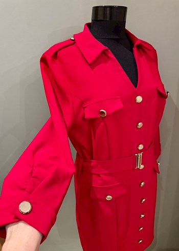 Düğmeli Kırmızı Elbise - Görsel 4