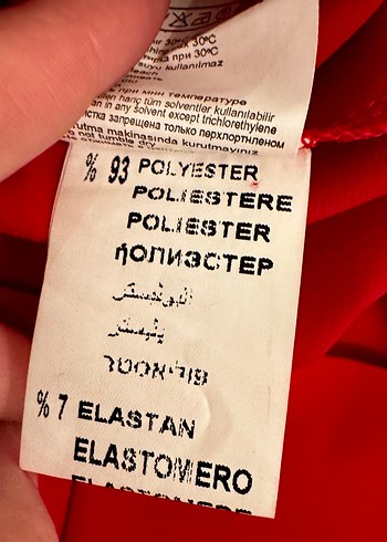 Düğmeli Kırmızı Elbise - Görsel 8