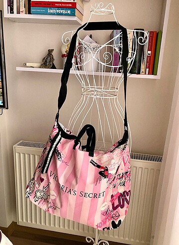 Victoria s Secret Vs seyahat çantası