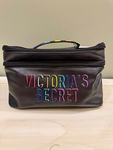 Vs big makeup bag