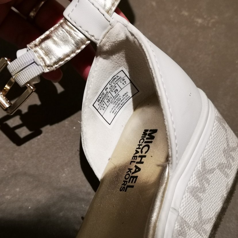 Beyaz Tokalı Kız Çocuk Sandalet - Görsel 5