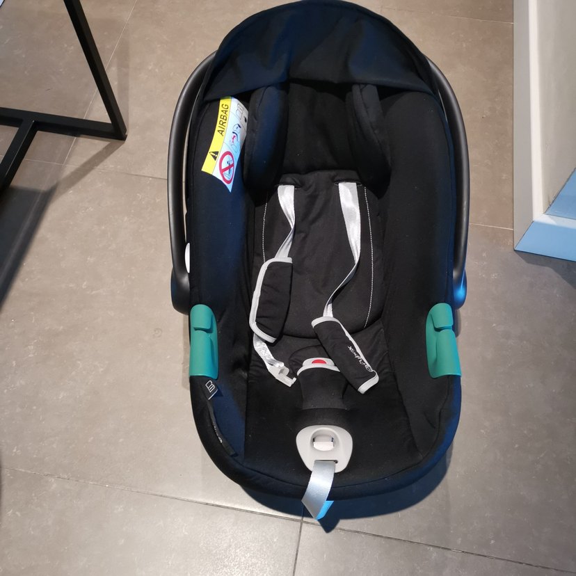 Siyah Bebek Oto Koltuğu ana kucağı cybex aton - Görsel 5