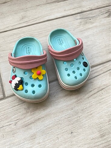Crocs terlik