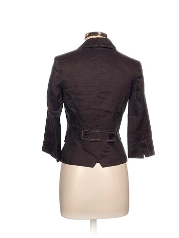 36 Beden Zara Blazer %70 İndirimli.