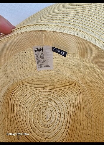  Beden H&M marka şapka