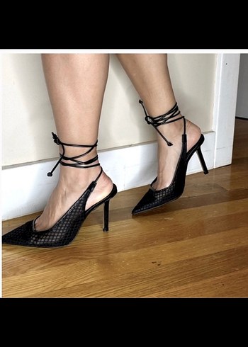 Siyah Yılan Derisi Desenli Bağcıklı Stiletto - Görsel 5