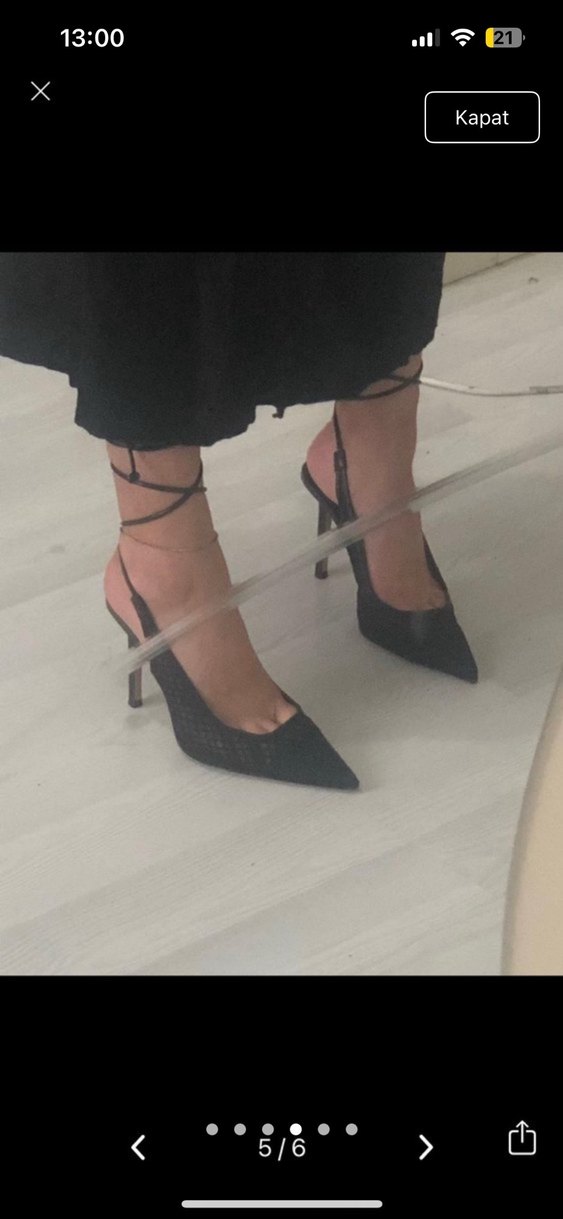 Yılan Desenli Siyah Deri Topuklu Kadın Ayakkabı - Görsel 2