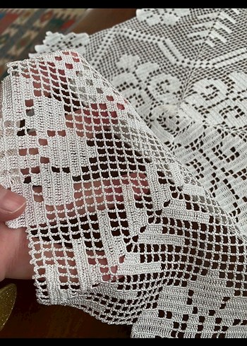 Bohem Tarzı El Yapımı Dantel Örtü