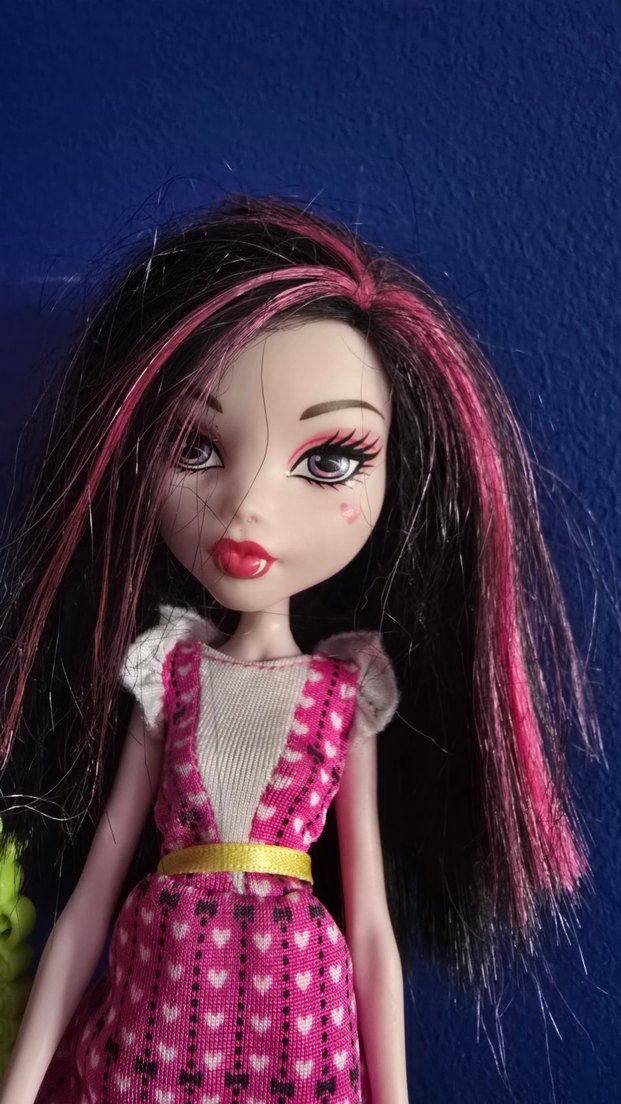 monster high draculara bebeği - Görsel 2