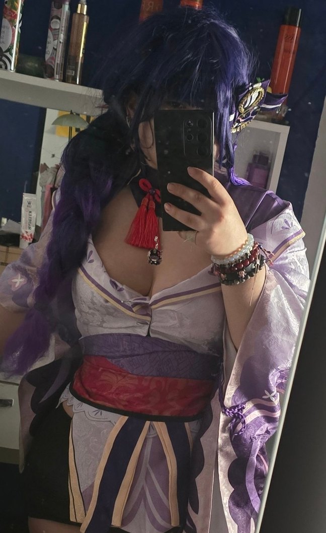 genshin raiden shogun cosplay - Görsel 2