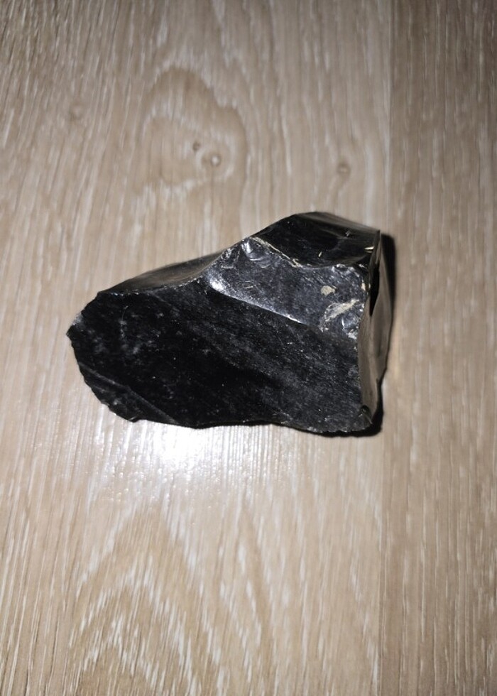 Büyük boy obsidyen doğal taş  - Görsel 2