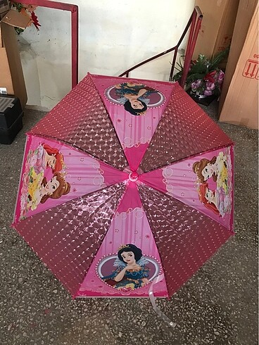 Kız çocuk şemsiye