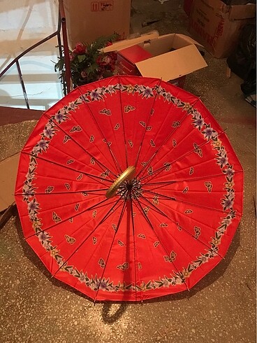 Kırmızı