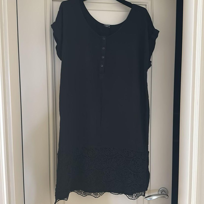 Dantelli Siyah Midi Rahat Kesim Elbise - Görsel 2