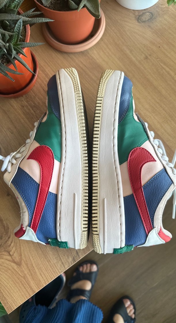 Nike Air çok renkli bağcıklı kadın spor ayakkabı - Görsel 5