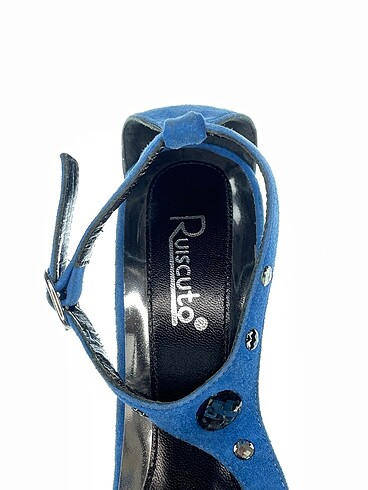 37 Beden mavi Renk PreLoved Platform %70 İndirimli.