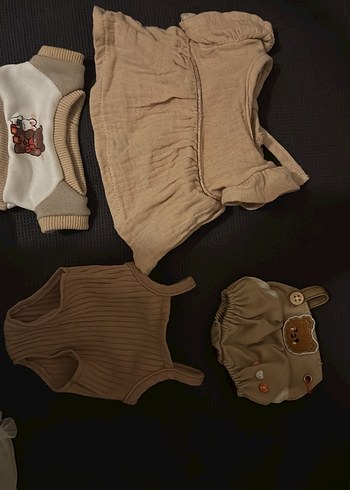 Bej Bebek Kız Kombin Seti - Görsel 4