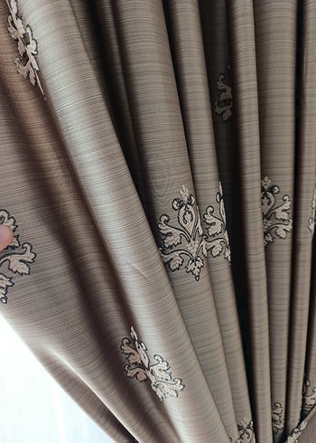 Nakışlı Bej Perde - Görsel 2