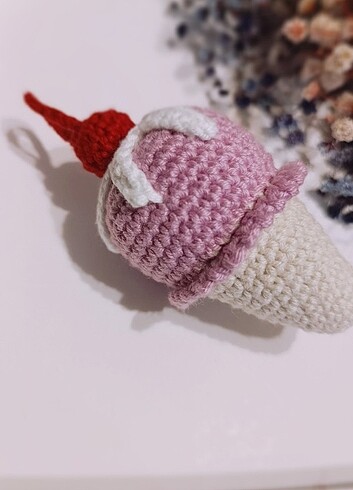 Beden Renk Amigurumi Dondurma anahtarlık
