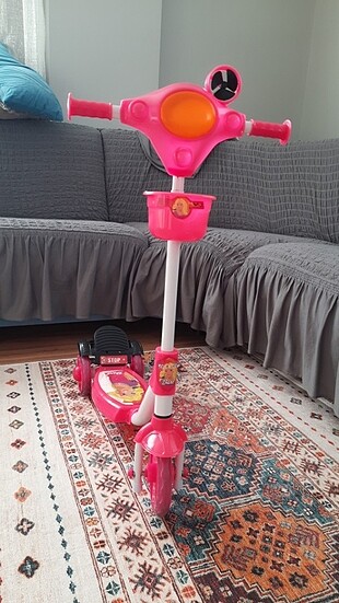 Barbie Scooter