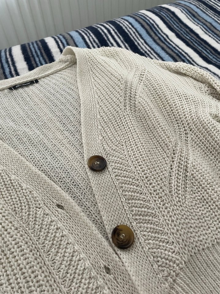 V Yaka Örgü Kadın Hırka - Görsel 3