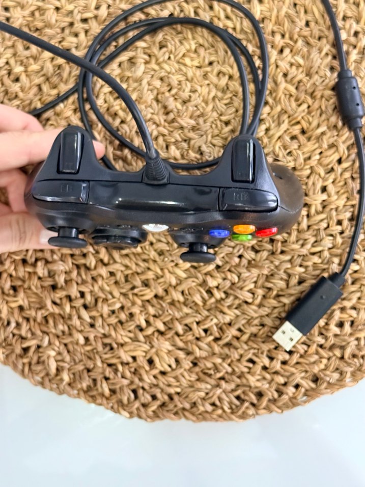 XBOX Siyah Oyun KOLU - Görsel 2