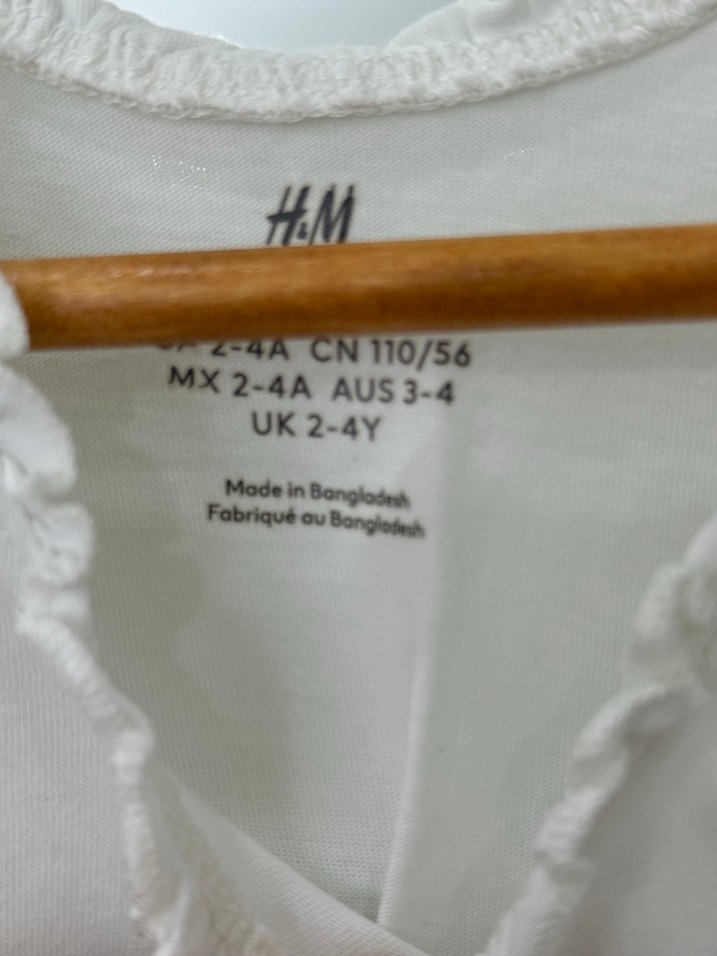 HM KIZ ÇOCUK ASKILI TİŞÖRT VE LCW HIRKA - Görsel 4