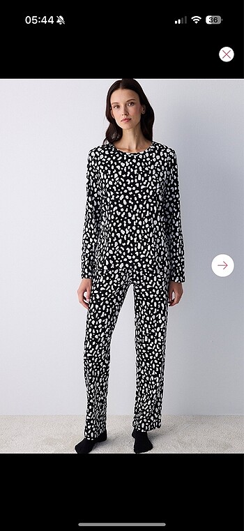 PENTİ LEOPARD DESENLİ PİJAMA TAKIMI