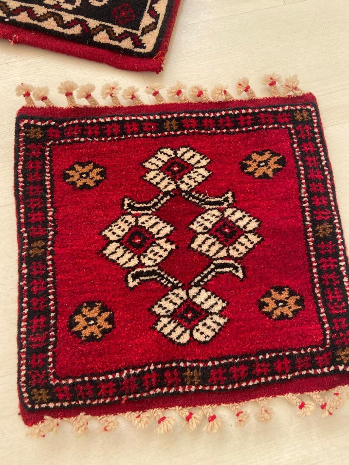 El dokuma heybe çanta ve oturma için mini dokuma kilim. - Görsel 5