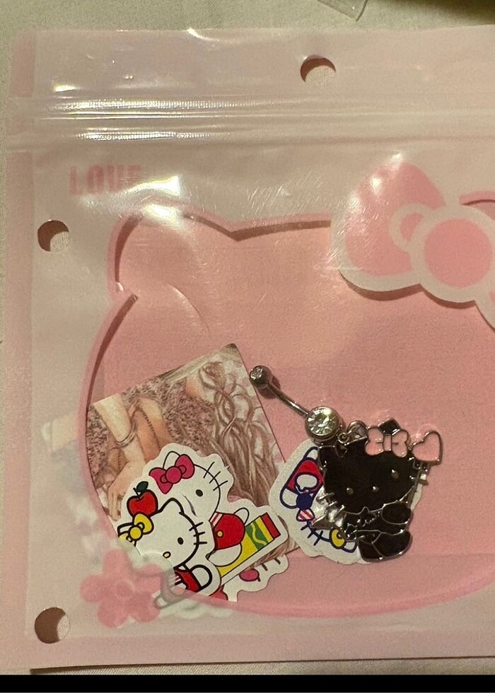 Hello kitty göbek piercing - Görsel 3
