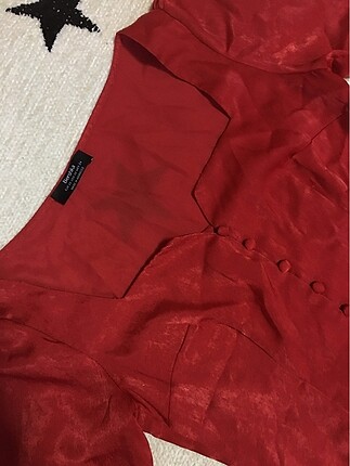 Bershka Kırmızı saten bluz 