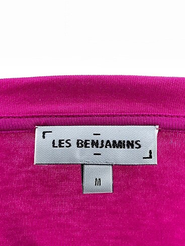 m Beden pembe Renk Les Benjamins T-shirt %70 İndirimli.