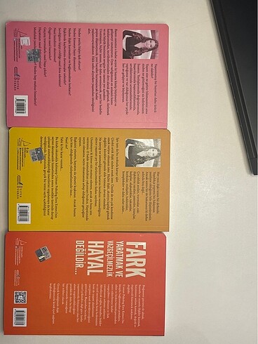 ESRA EZMECİ 3 adet kitap