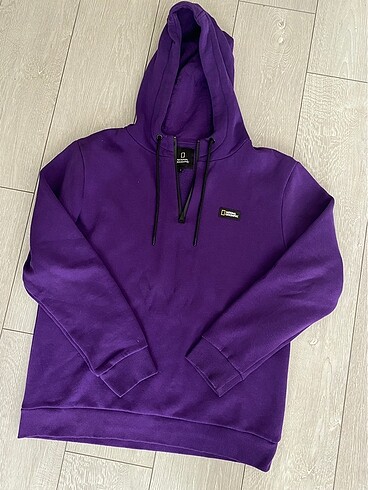 National Geographic Sweatshirt
