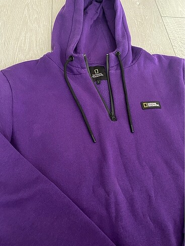l Beden National Geographic Sweatshirt