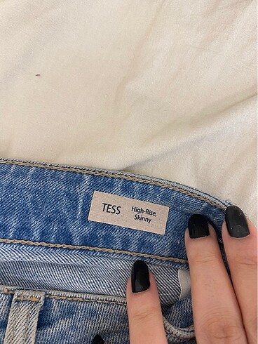 34 Beden mavi Renk Mavi jeans