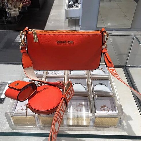  Beden Michael Kors Cüzdanlı Askılı Çanta Turuncu