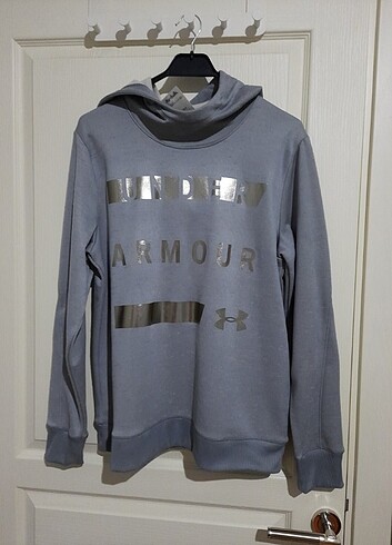 Underarmour bayan sweatshirt 