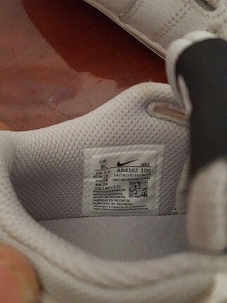 25 Beden Nike Çocuk ayakkabı
