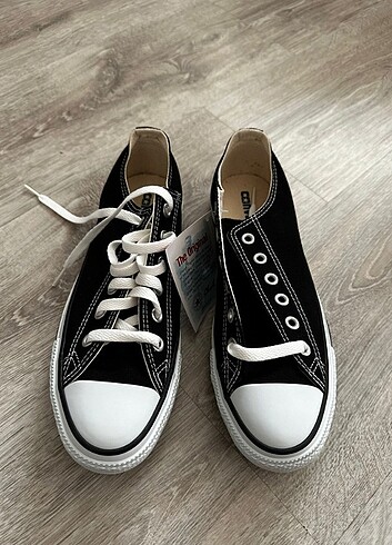 Converse ayakkabı 