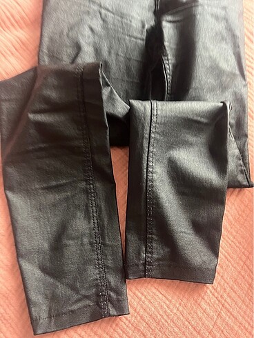 36 Beden Stradivarius mumlu pantolon