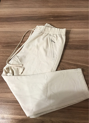 xs Beden Krem rengi yazlık pantolon