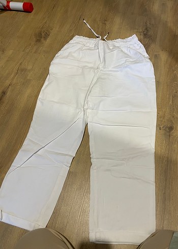Beyaz Keten Rahat Kesim Kadın Pantolon - Görsel 2
