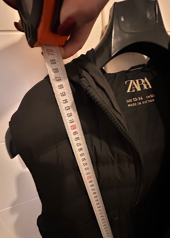 Zara siyah şişme yelek - Görsel 5