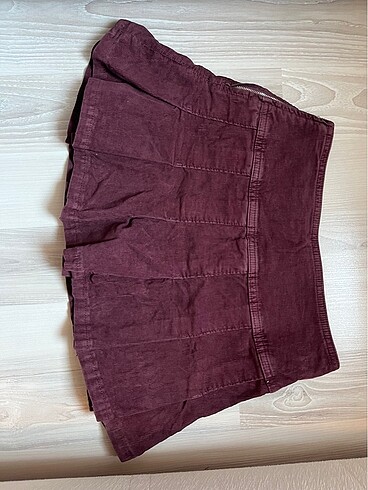 Mini bordo etek