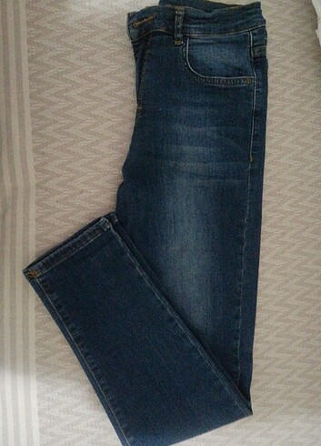 Kot pantalon Erkek çocuk Lcwaikiki 